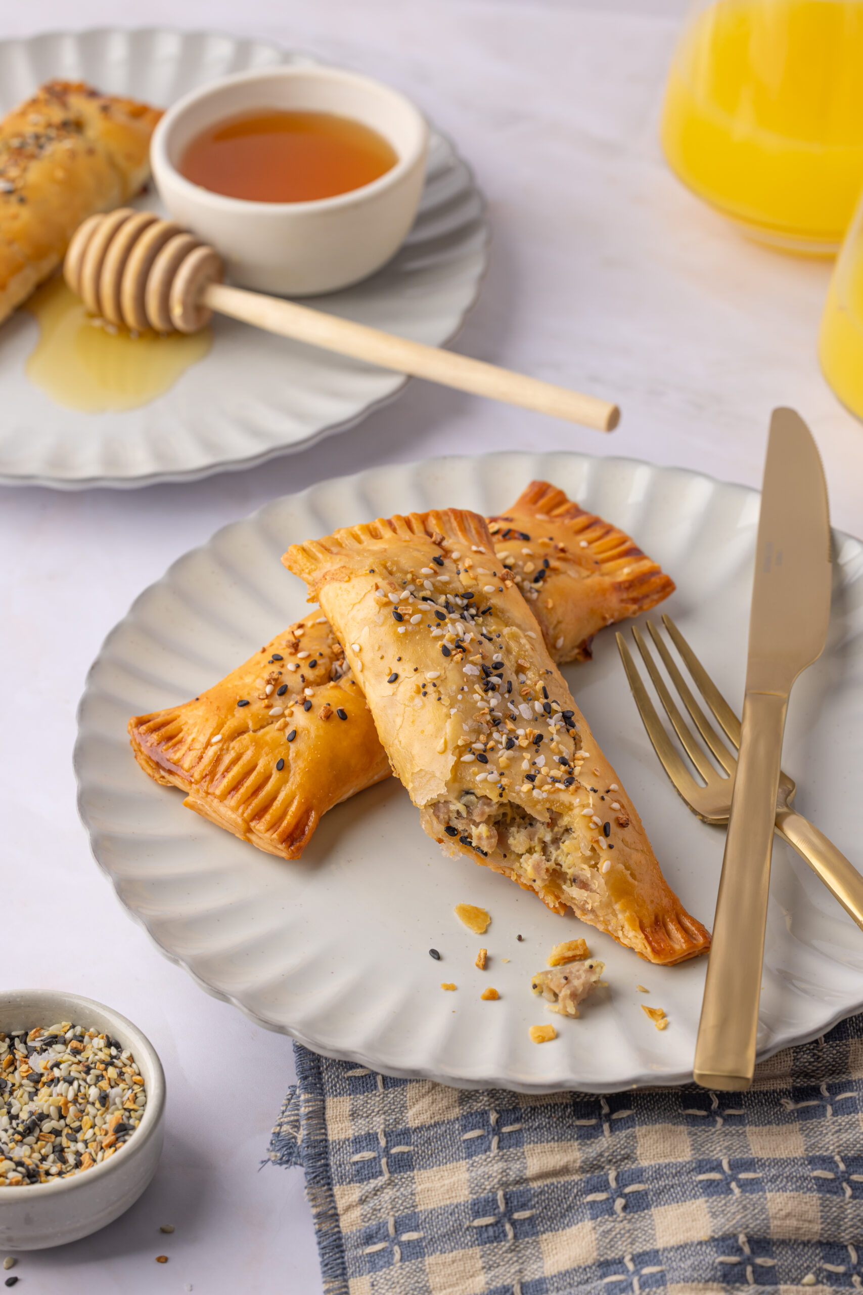 5-Ingredient Breakfast Hand Pies
